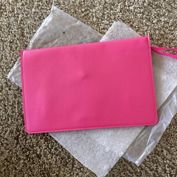 New Juicy Couture Pink Faux Leather Envelope Clutch Purse w/ Gold Studs - Picture 6 of 6